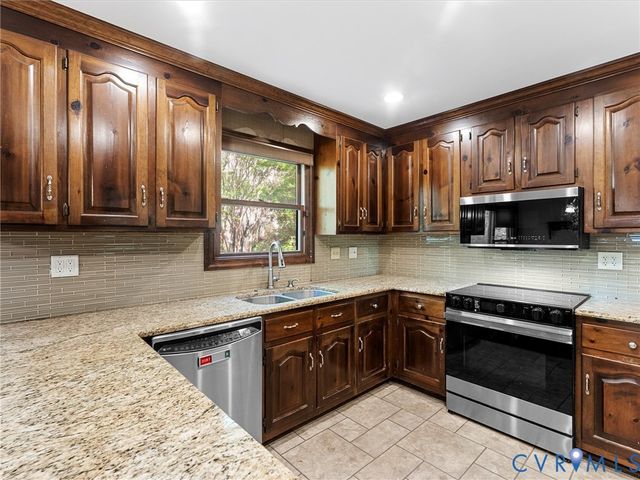 11530 Second Branch Rd, Chesterfield, VA 23838