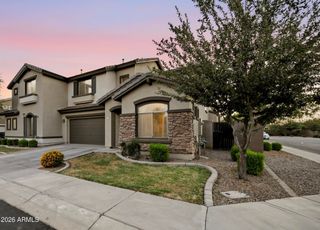 2826 S ROCK Street, Gilbert, AZ 85295