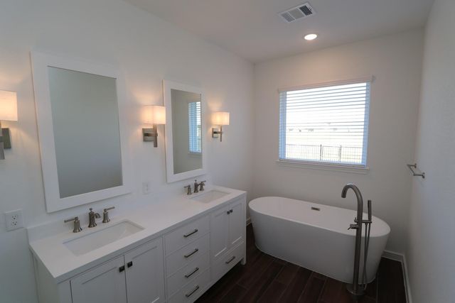 2527 Good Morrow Drive, Rosenberg, TX 77471