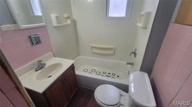 343 Midridge Drive, St Louis, MO 63137