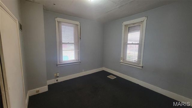 343 Midridge Drive, St Louis, MO 63137