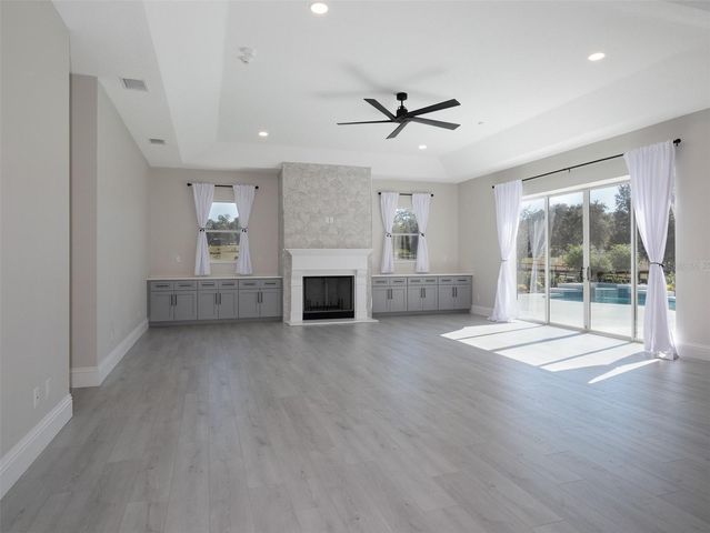 9651 NW 80TH AVENUE, Ocala, FL 34482