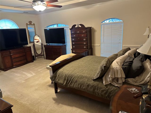 709 Ascot Park Drive, Mansfield, TX 76063