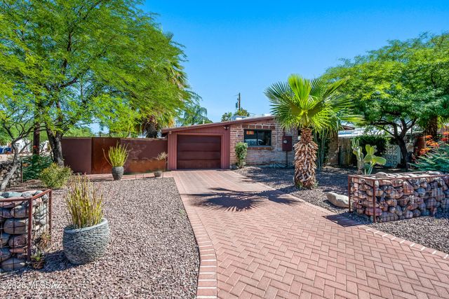 4631 E Bellevue Street, Tucson, AZ 85712