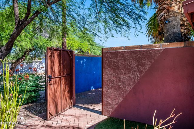 4631 E Bellevue Street, Tucson, AZ 85712