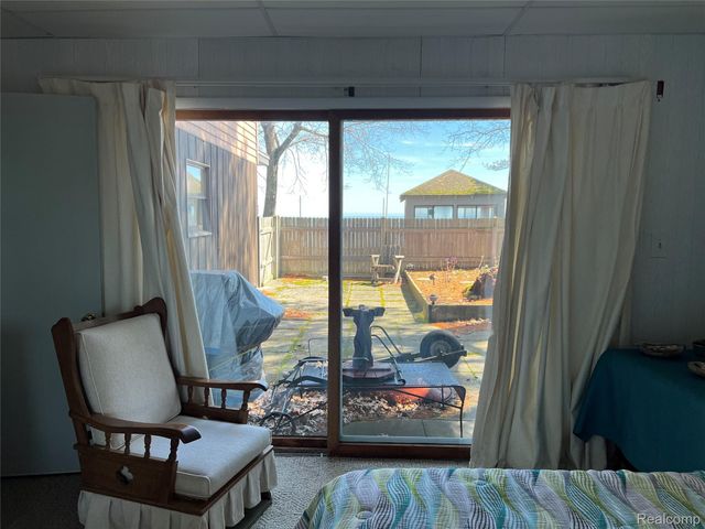 2706 N Us Highway 23, Au Sable Charter Township, MI 48750