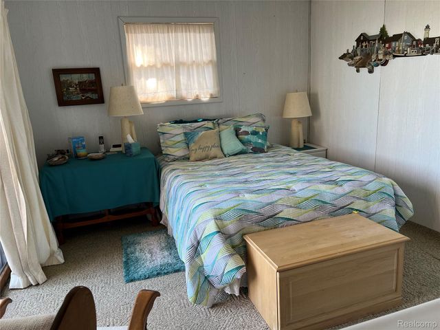 2706 N Us Highway 23, Au Sable Charter Township, MI 48750