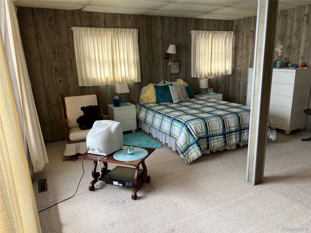 2706 N Us Highway 23, Au Sable Charter Township, MI 48750