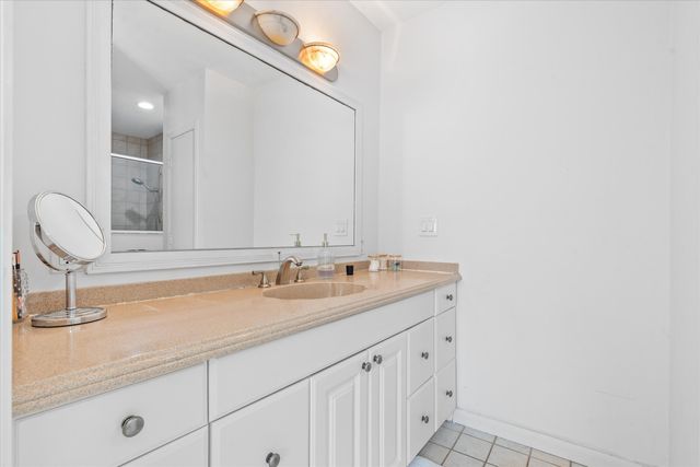 4921 NE 23rd Avenue, Lighthouse Point, FL 33064