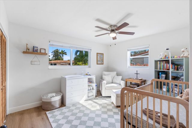 4921 NE 23rd Avenue, Lighthouse Point, FL 33064