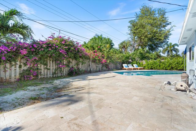 4921 NE 23rd Avenue, Lighthouse Point, FL 33064