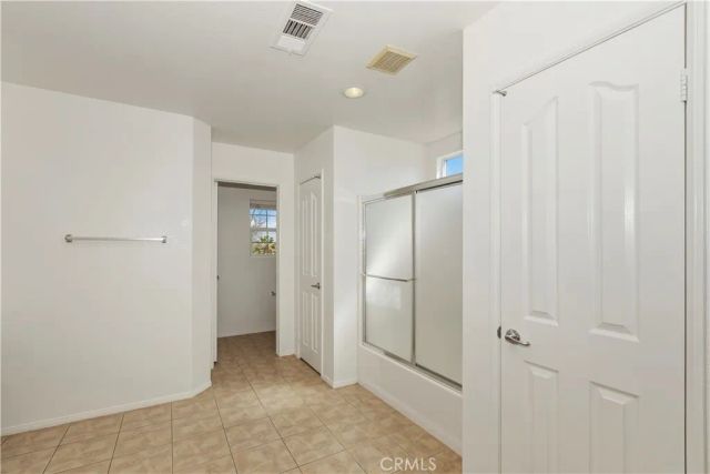 14027 Zircon, Hesperia, CA 92344