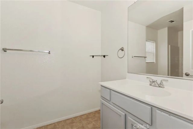 14027 Zircon, Hesperia, CA 92344