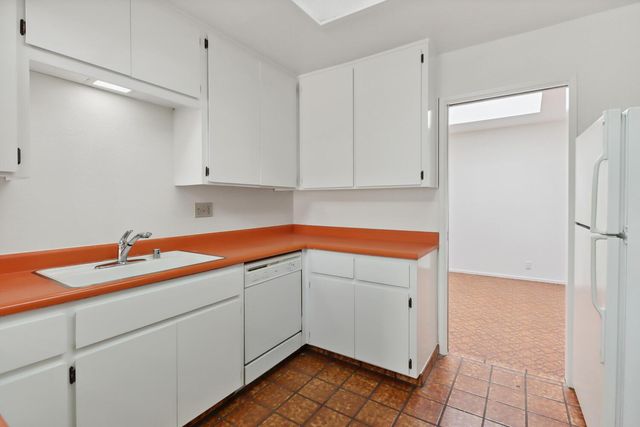 1211 Arthur St, Davis, CA 95616