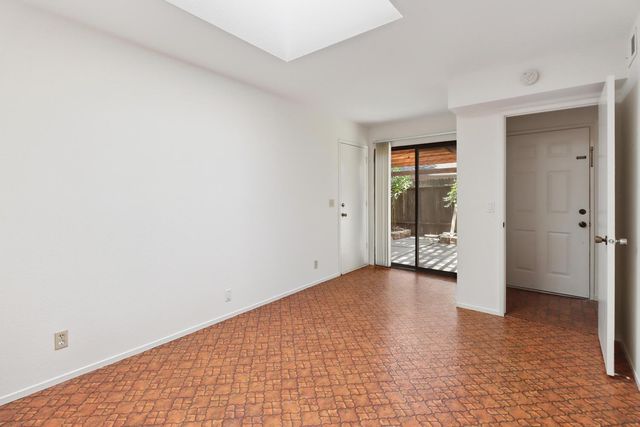 1211 Arthur St, Davis, CA 95616