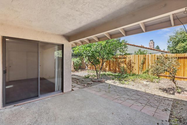 1211 Arthur St, Davis, CA 95616