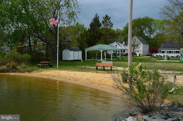 4908 OLIVE ST, Shady Side, MD 20764