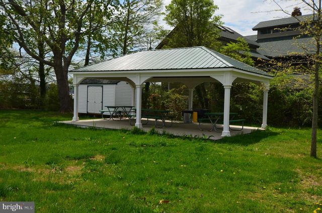 4908 OLIVE ST, Shady Side, MD 20764