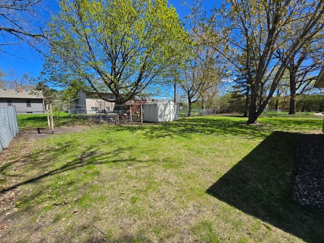31 1st Street N, Waite Park, MN 56387