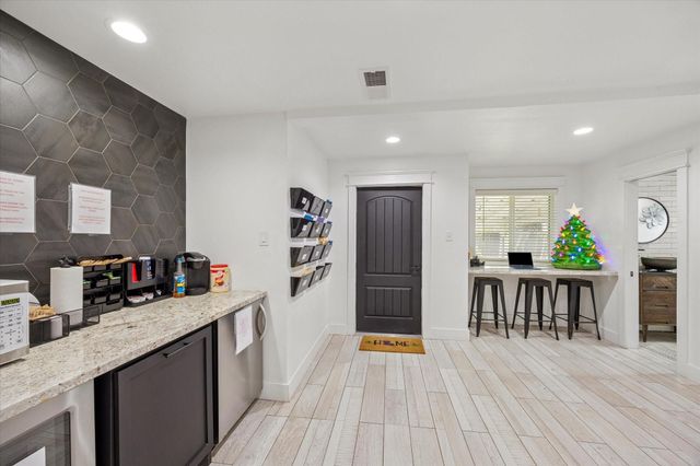 5225 E 5th Street, Katy, TX 77493