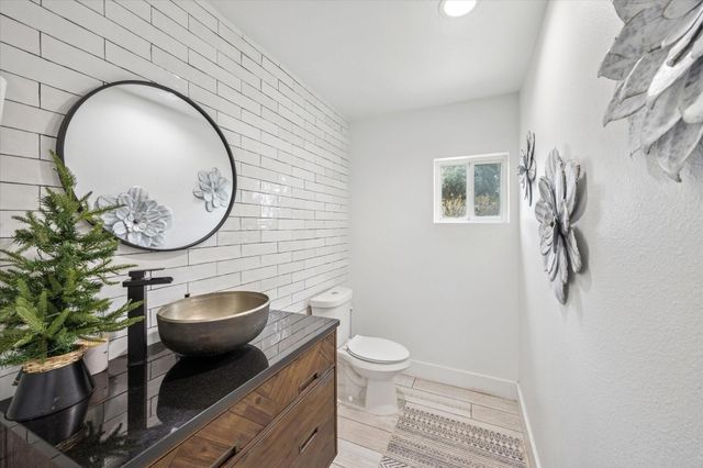 5225 E 5th Street, Katy, TX 77493
