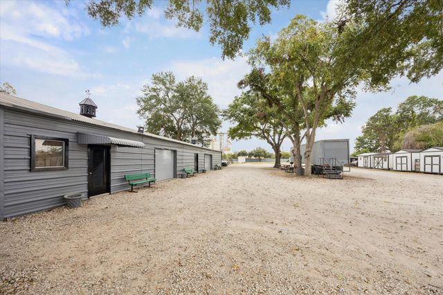 5225 E 5th Street, Katy, TX 77493