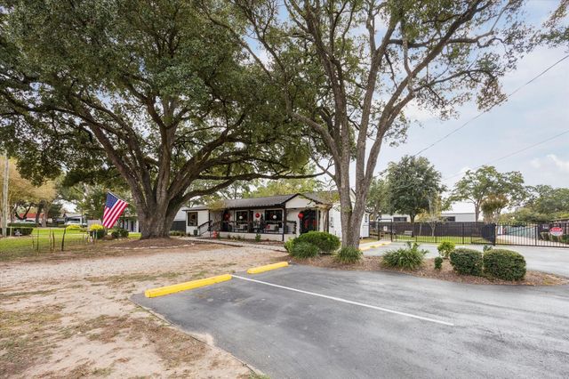 5225 E 5th Street, Katy, TX 77493
