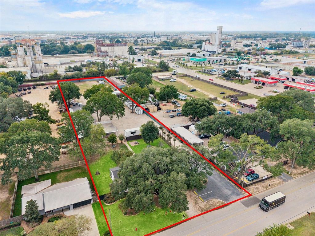 5225 E 5th Street, Katy, TX 77493