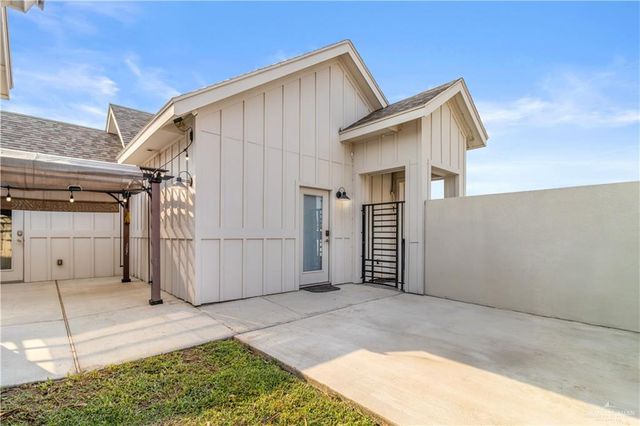 5613 Escondido Pass, Mcallen, TX 78504