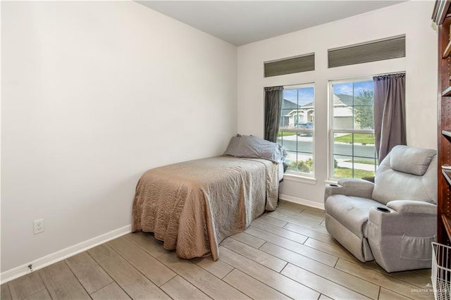 5613 Escondido Pass, Mcallen, TX 78504