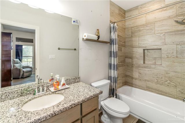 5613 Escondido Pass, Mcallen, TX 78504