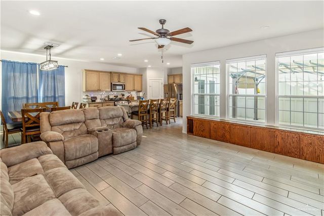 5613 Escondido Pass, Mcallen, TX 78504