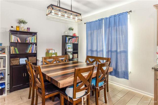 5613 Escondido Pass, Mcallen, TX 78504