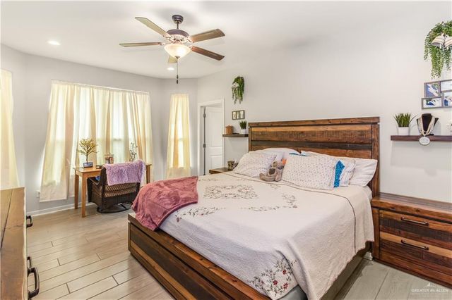 5613 Escondido Pass, Mcallen, TX 78504