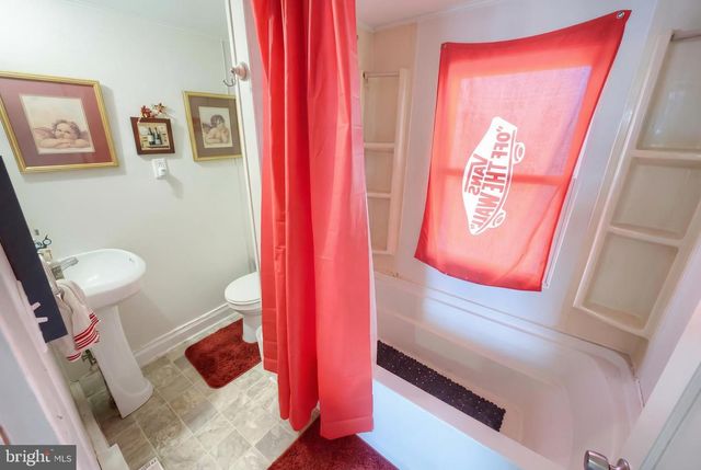 510 BROADWAY, Hanover, PA 17331