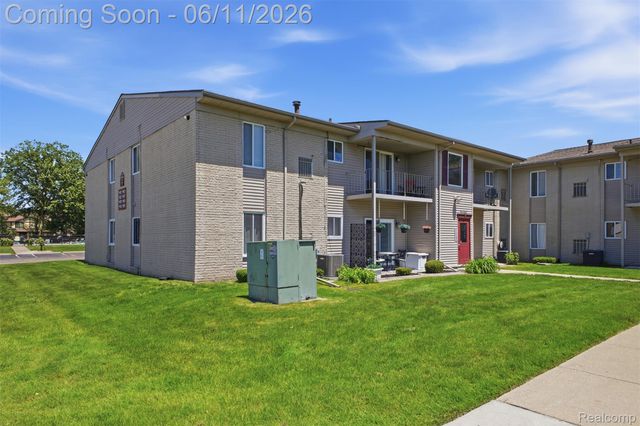 9921 Allen Pointe Drive 4, Allen Park, MI 48101