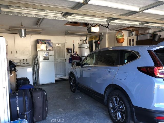 8864 Haskell, Riverside, CA 92503
