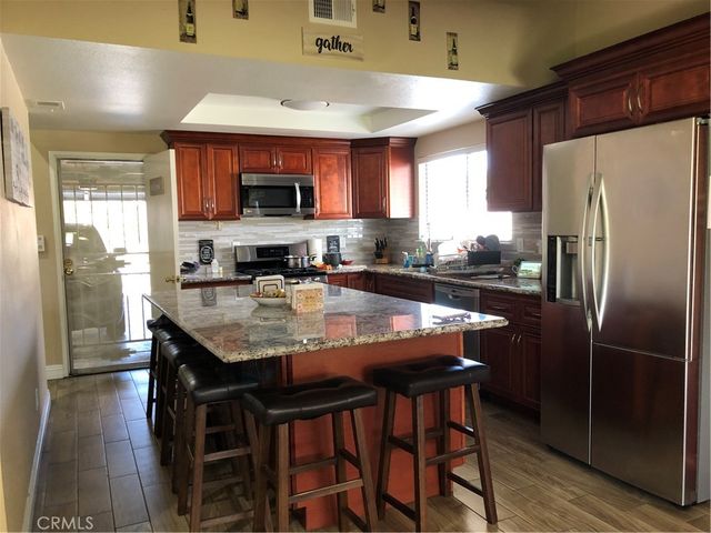 8864 Haskell, Riverside, CA 92503