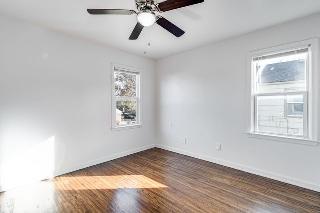 2801 E Harry St, Wichita, KS 67211