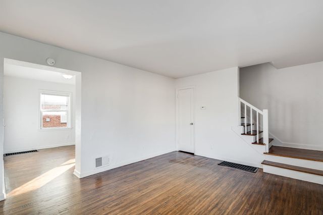 2801 E Harry St, Wichita, KS 67211