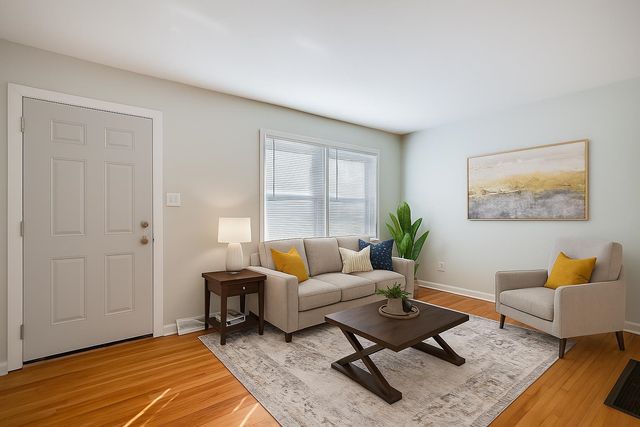 2801 E Harry St, Wichita, KS 67211