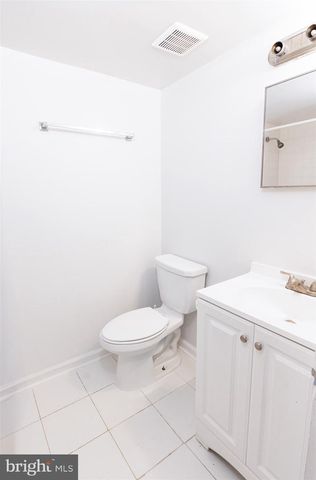 122 MAYFAIR DR NE, Leesburg, VA 20176