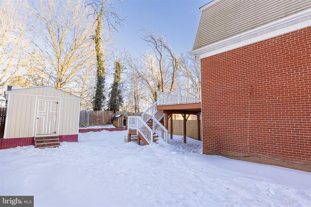 122 MAYFAIR DR NE, Leesburg, VA 20176