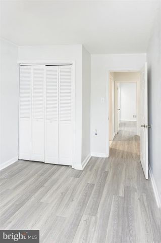 122 MAYFAIR DR NE, Leesburg, VA 20176