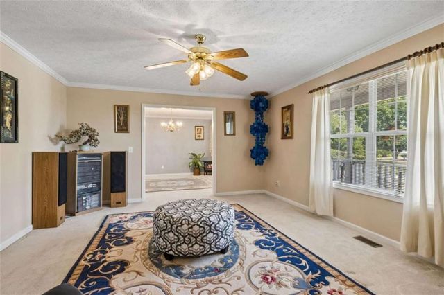 4022 Lyman Way, Gainesville, GA 30507