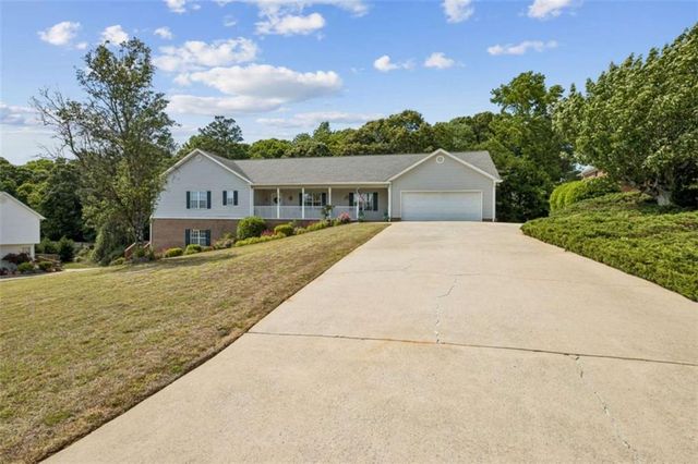 4022 Lyman Way, Gainesville, GA 30507