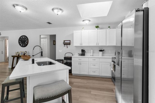 5435 SW 165TH STREET ROAD, Ocala, FL 34473