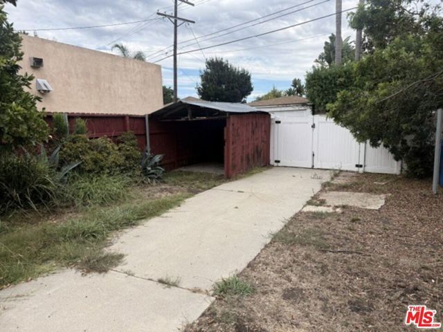 11842 Ocean Park Boulevard, Los Angeles, CA 90064