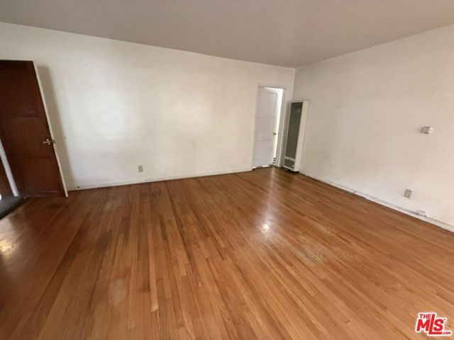 11842 Ocean Park Boulevard, Los Angeles, CA 90064