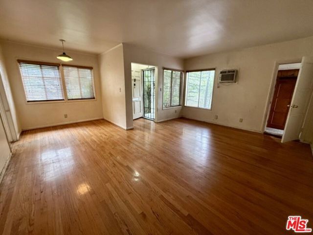 11842 Ocean Park Boulevard, Los Angeles, CA 90064